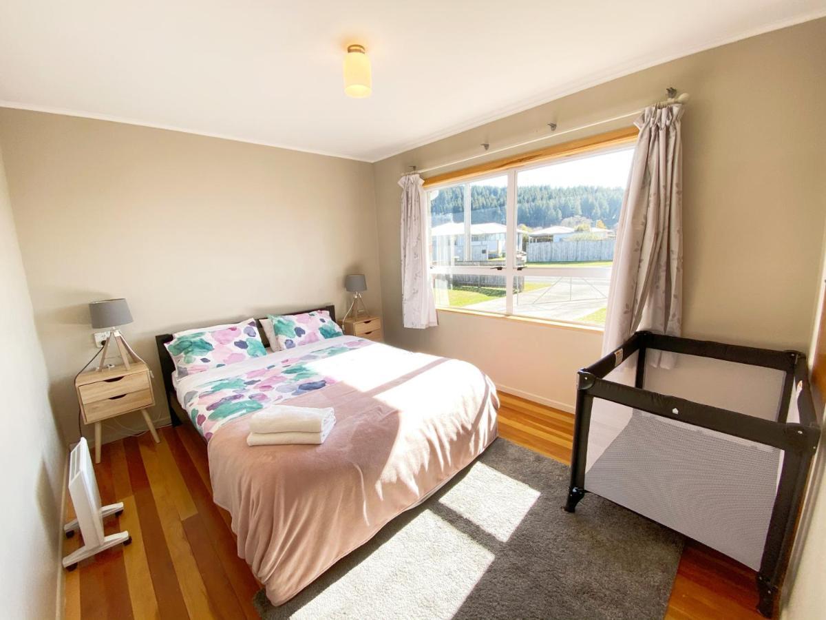 Classic Kiwi Holidayhouse Villa Rotorua Exterior photo